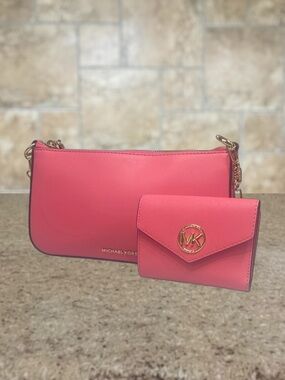Michael Kors Empire MD Chain Pouchette & Matching Wallet Camila Rose Pink